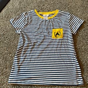 Disney castle pocket tee shirt